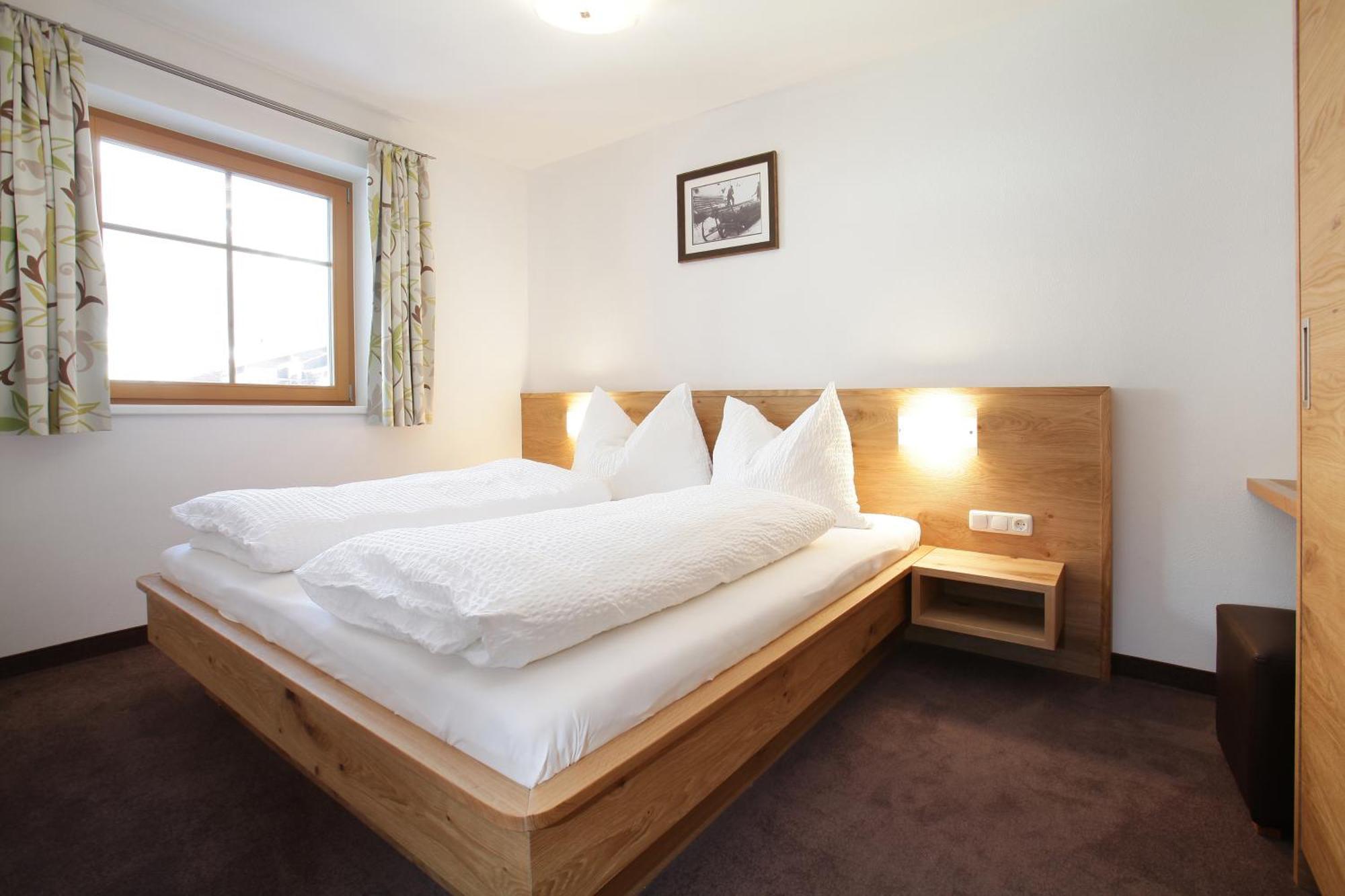 Tarlack Appartements Huetten 34 레오강 객실 사진
