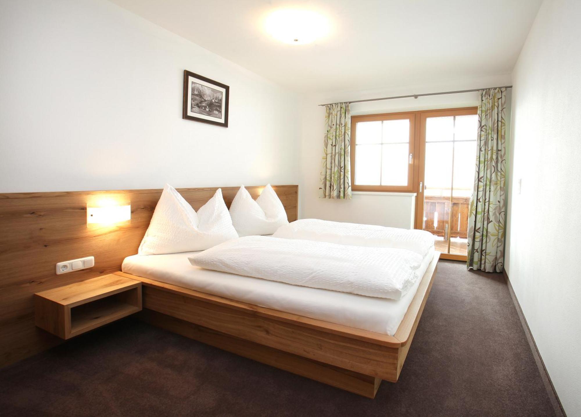 Tarlack Appartements Huetten 34 레오강 객실 사진