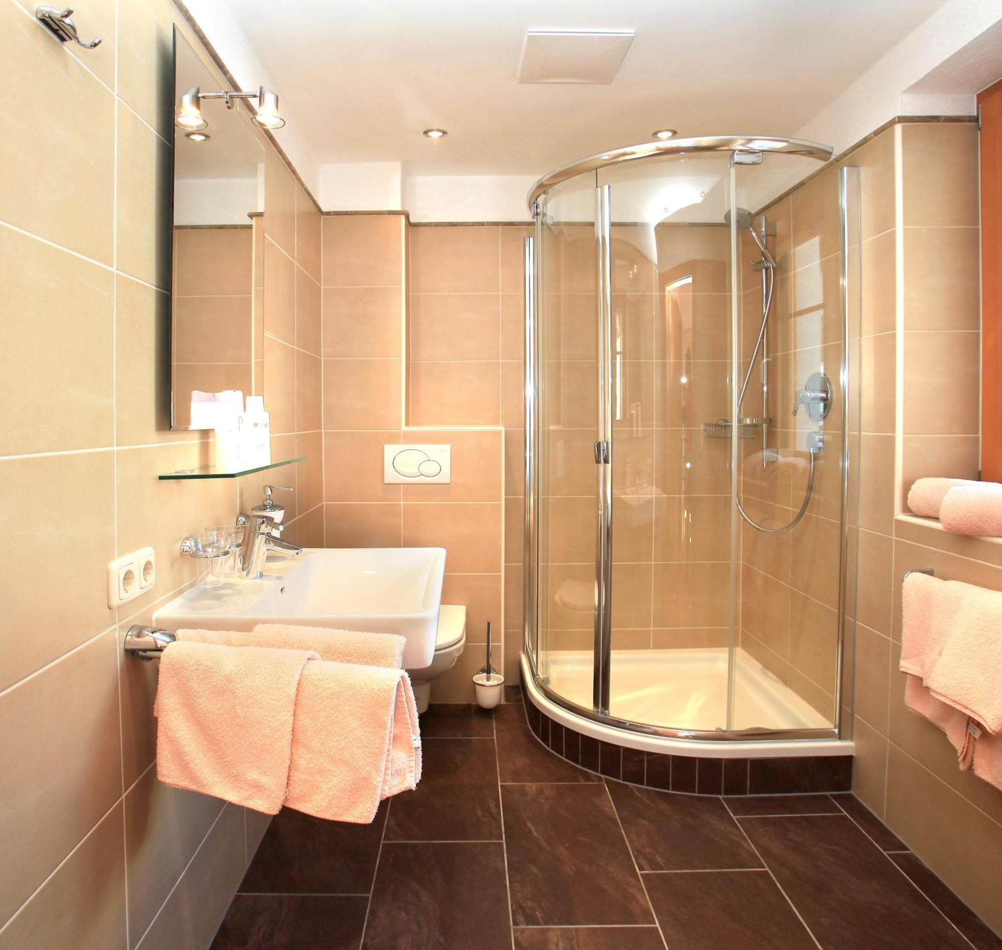 Tarlack Appartements Huetten 34 레오강 객실 사진